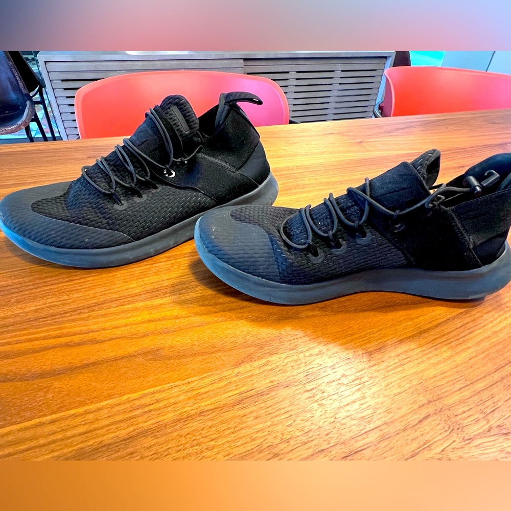 Women’s Nike Free Sz 8